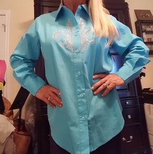 Quacker Factory Fleur De Lis blouse.